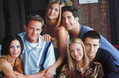 هكذا علّق ابطال مسلسل Friends على وفاة ماثيو بيري